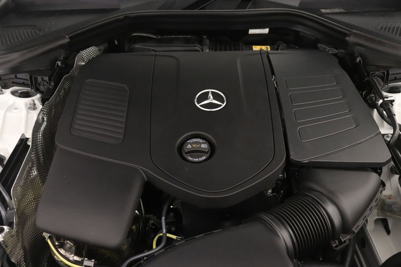 New 2026 Mercedes-Benz GLC 300 image 11