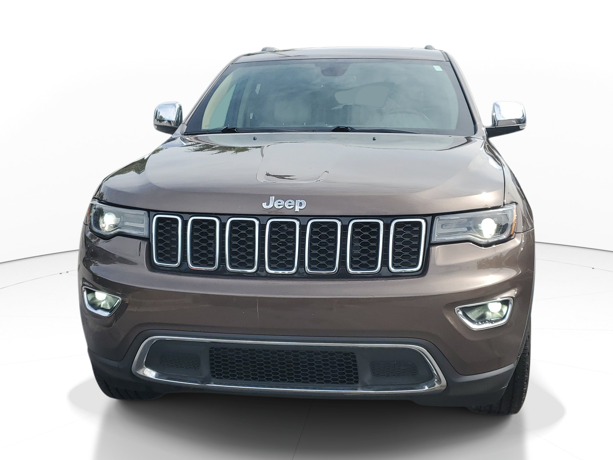 Used 2021 Jeep Grand Cherokee Limited w/ Luxury Group II AWD/4WD image 3