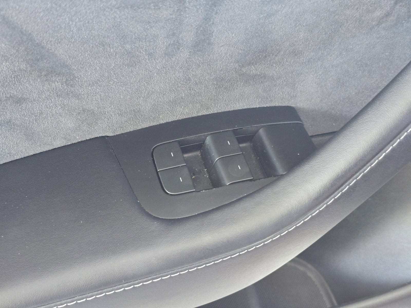 Used 2023 Tesla Model 3 Standard Range RWD image 24
