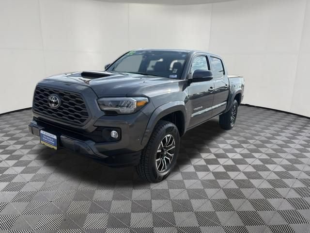 Used 2022 Toyota Tacoma TRD Sport w/ TRD Premium Sport Package AWD/4WD image 12