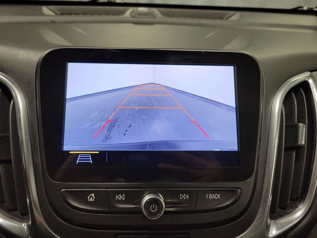 Used 2019 Chevrolet Equinox LT w/ Sun & Navigation Package image 22