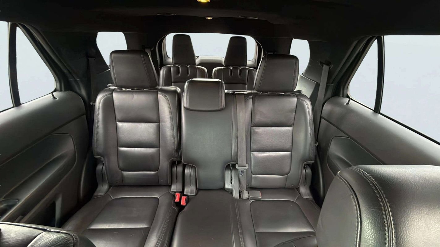 Used 2013 Ford Explorer XLT image 14