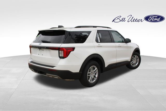 New 2026 Ford Explorer Active image 3