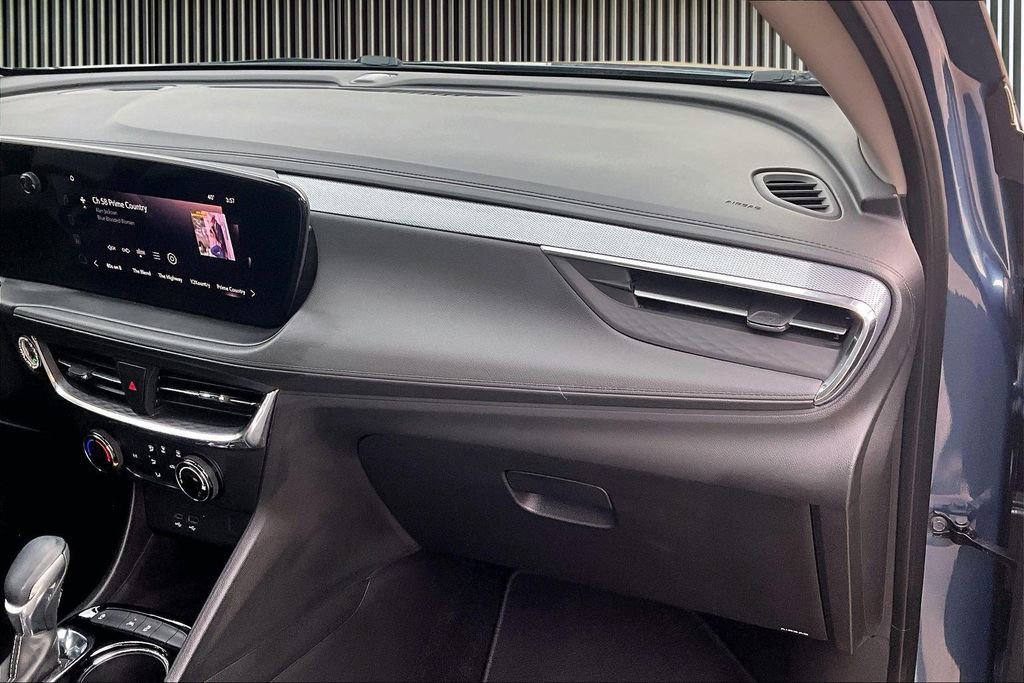 Used 2025 Buick Encore GX Preferred image 17