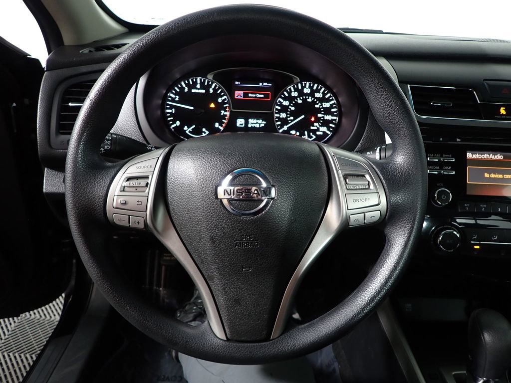 Used 2015 Nissan Altima 2.5 S w/ Special Edition Package image 29
