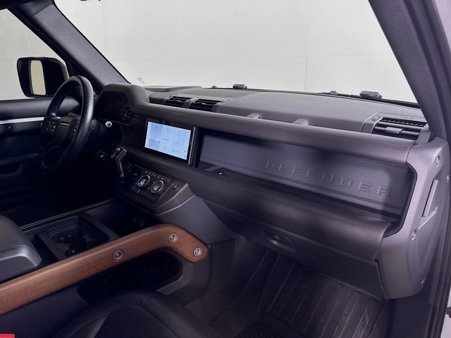 Used 2021 Land Rover Defender 110 X AWD/4WD image 31