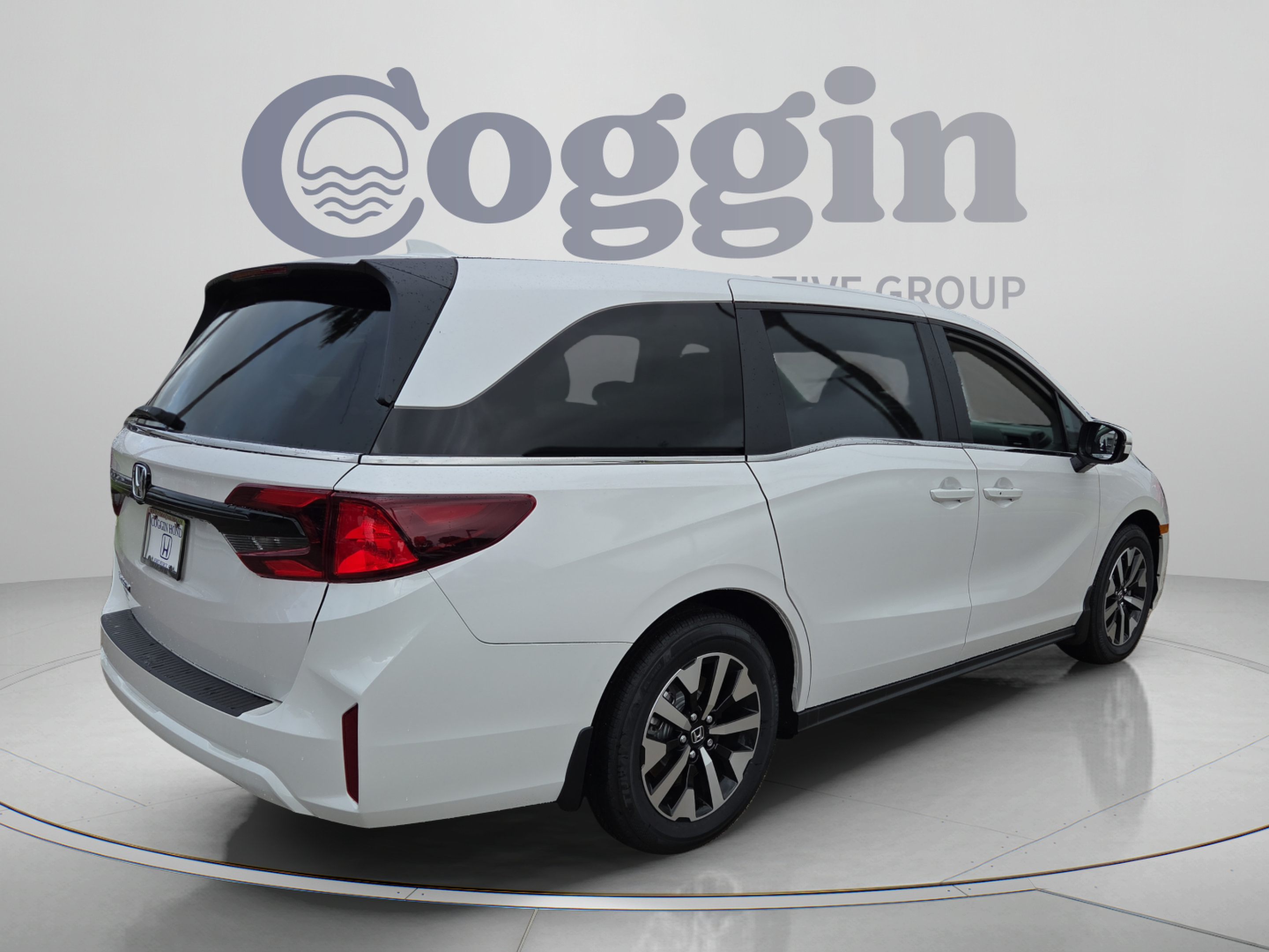 New 2026 Honda Odyssey EX-L image 5