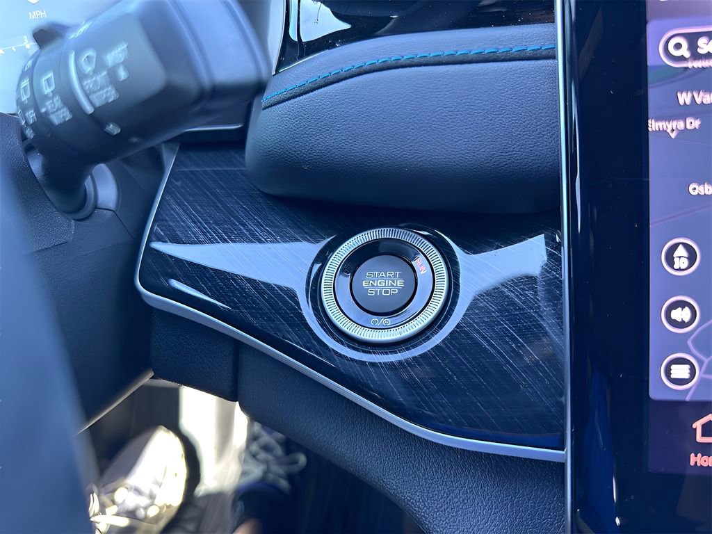 Used 2023 Jeep Grand Cherokee Trailhawk image 25