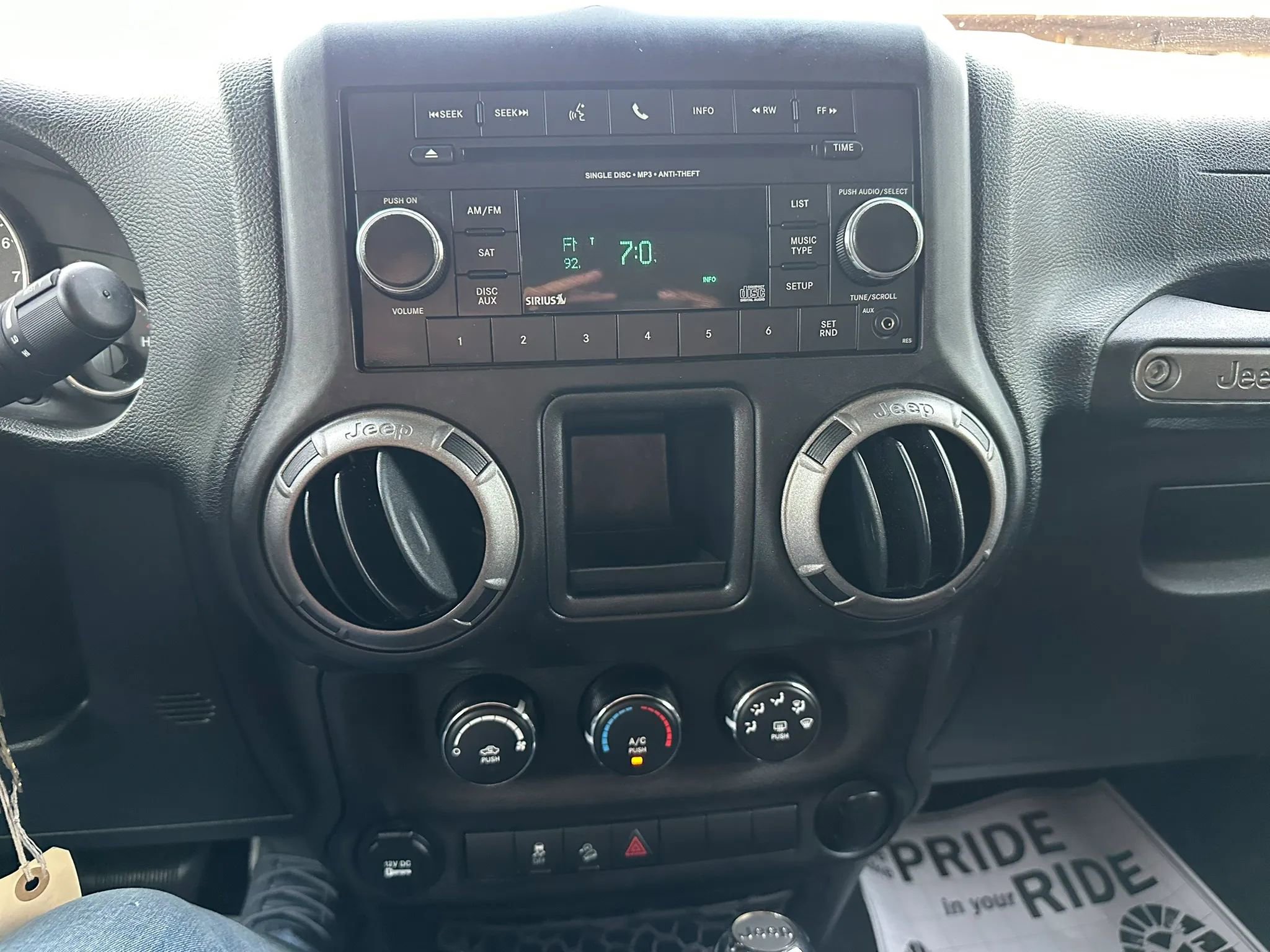 Used 2014 Jeep Wrangler Sport w/ Connectivity Group AWD/4WD image 20