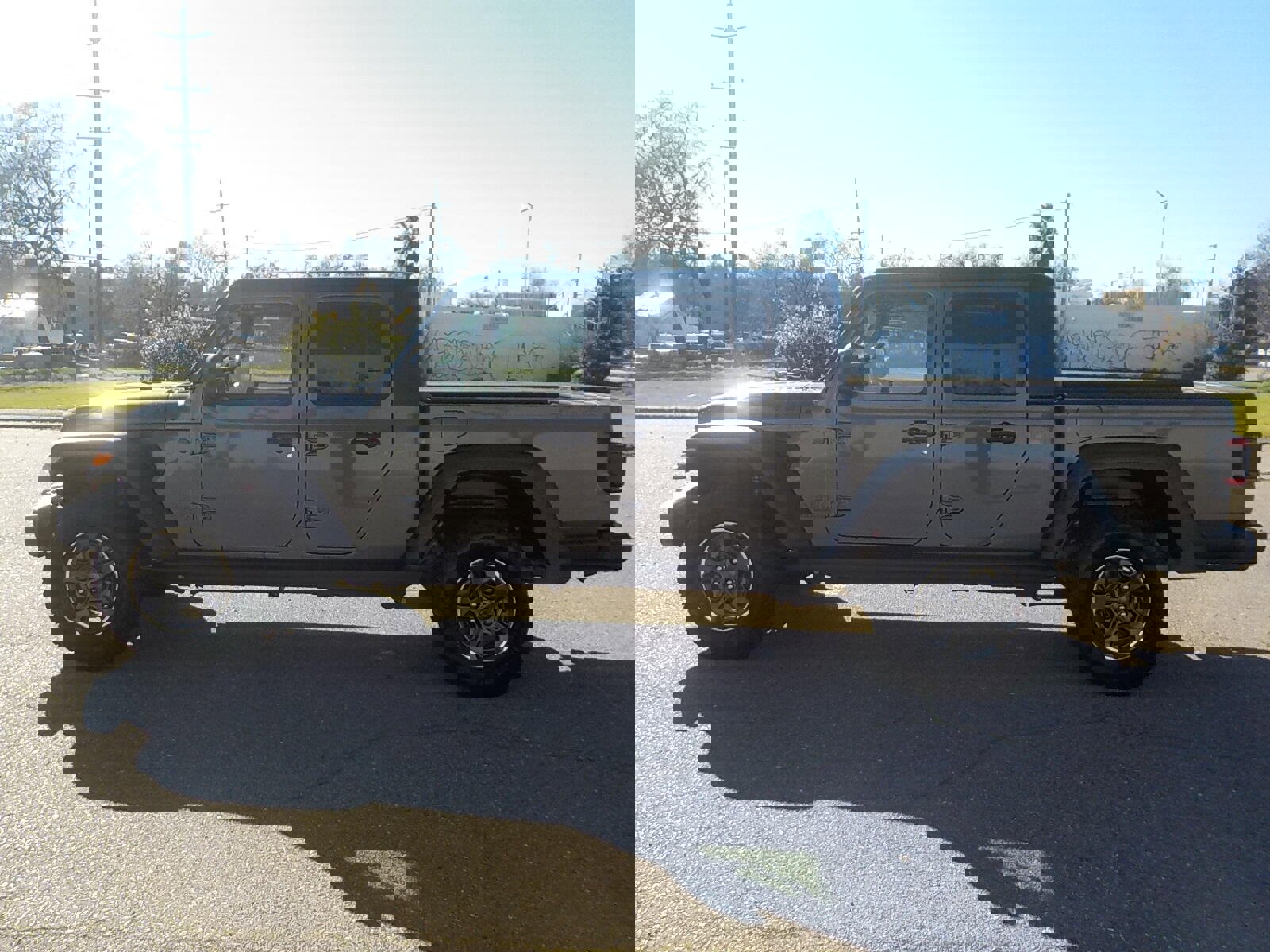 Used 2021 Jeep Gladiator Rubicon image 7