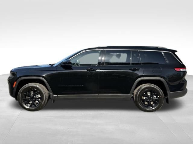 New 2026 Jeep Grand Cherokee L 4WD image 4