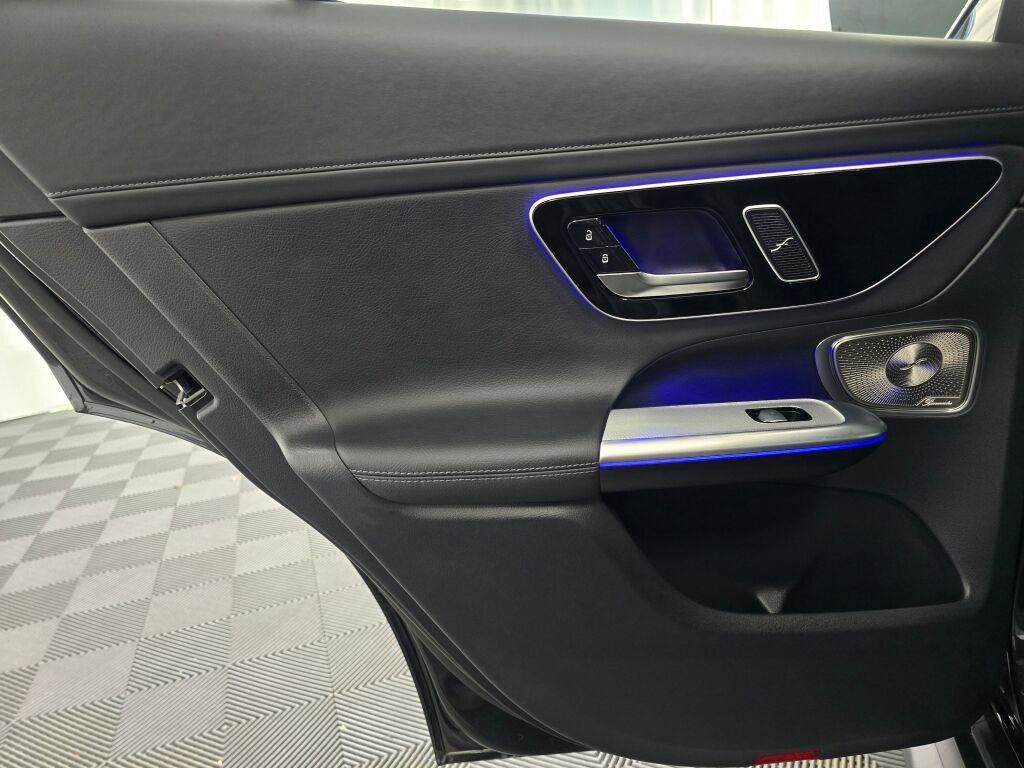 Certified 2025 Mercedes-Benz GLC 43 AMG 4MATIC Coupe image 19