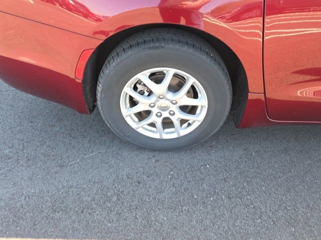 Used 2023 Chrysler Pacifica Touring-L image 7