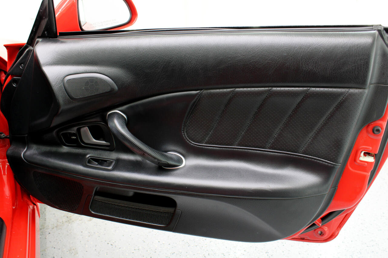 Used 2004 Honda S2000 image 52