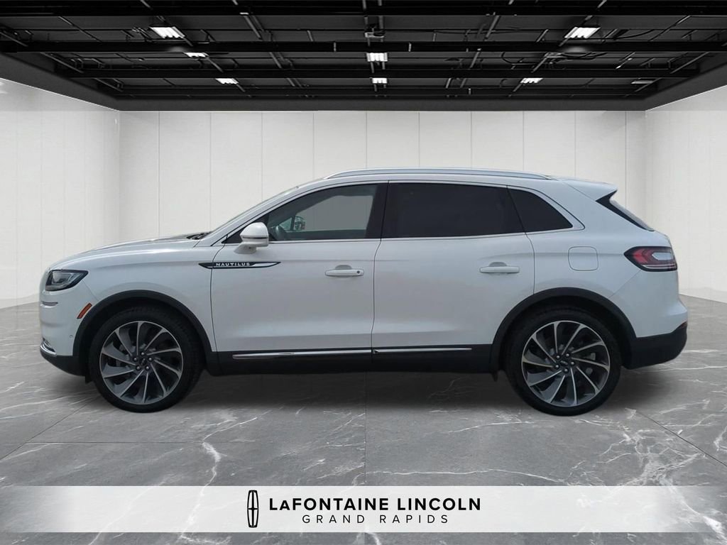 Certified 2022 Lincoln Nautilus Reserve w/ Equipment Group 202A image 2