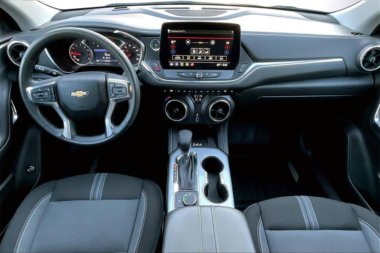 Used 2024 Chevrolet Blazer LT w/ Convenience Package image 13