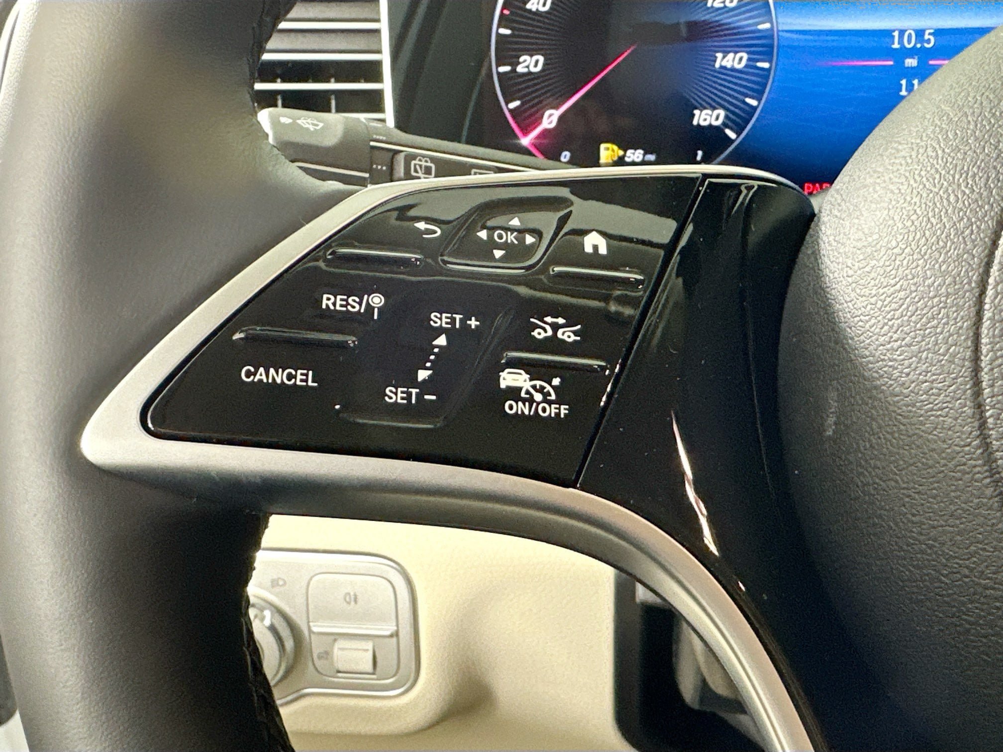 Used 2026 Mercedes-Benz GLE 450 4MATIC image 12
