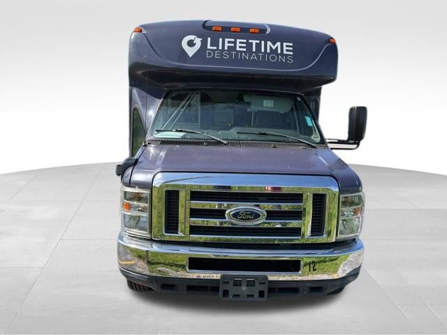 Used 2012 Ford E-350 and Econoline 350 Super Duty w/ Shuttle Bus Prep Pkg RWD image 2
