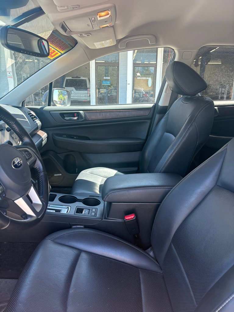 Used 2015 Subaru Outback 2.5i Limited AWD/4WD image 9