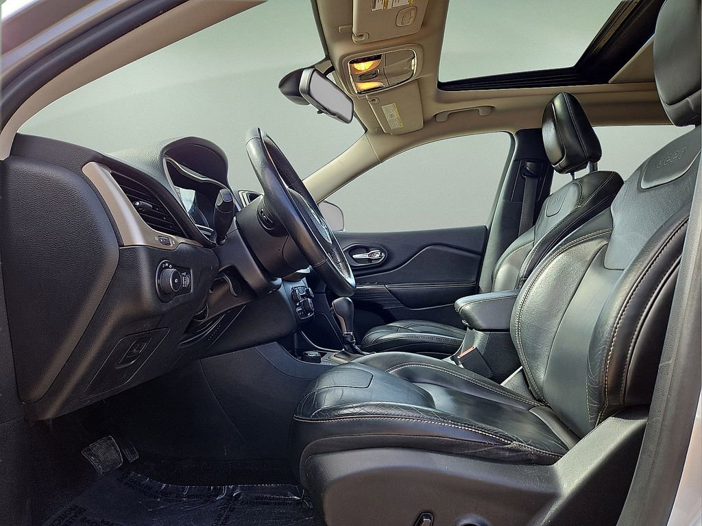 Used 2016 Jeep Cherokee High Altitude image 22