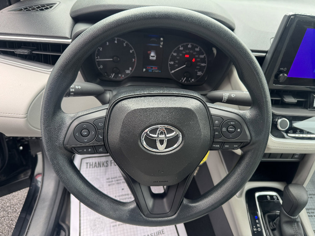 Used 2024 Toyota Corolla Cross L image 13