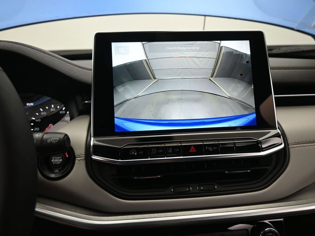 New 2025 Jeep Compass Limited image 35