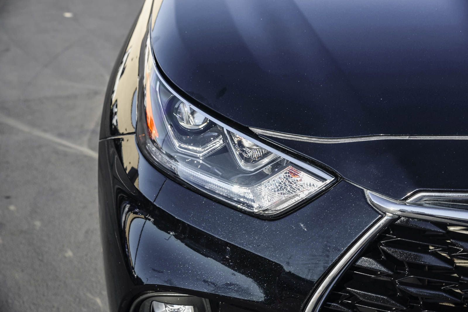 Used 2023 Toyota Highlander Limited image 12