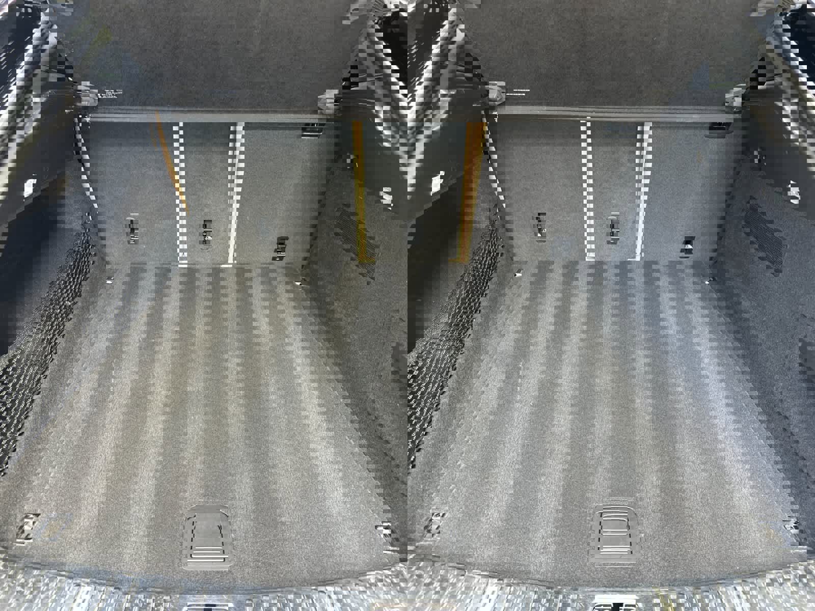 Certified 2022 Porsche Cayenne Coupe image 16