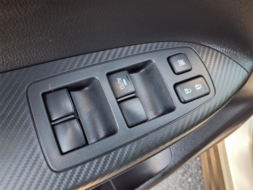 Used 2025 Mitsubishi Eclipse Cross SE image 19