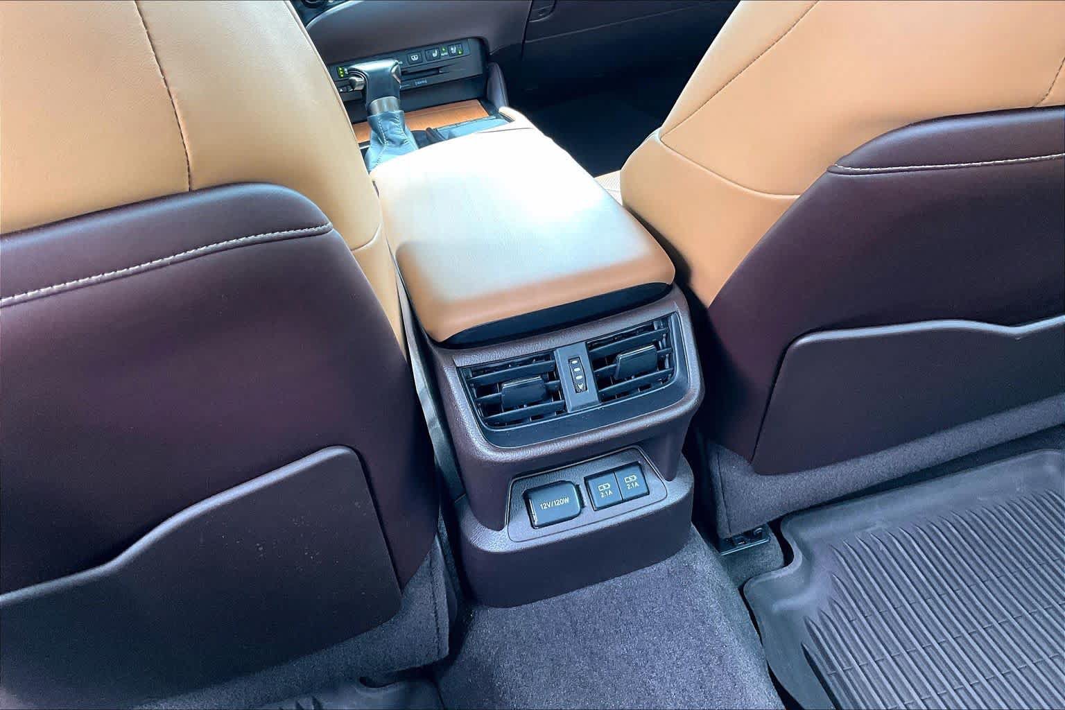 Used 2020 Lexus ES 350 w/ Luxury Package FWD image 10
