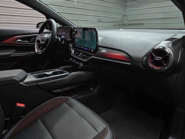 Used 2024 Chevrolet Equinox EV RS AWD/4WD image 13