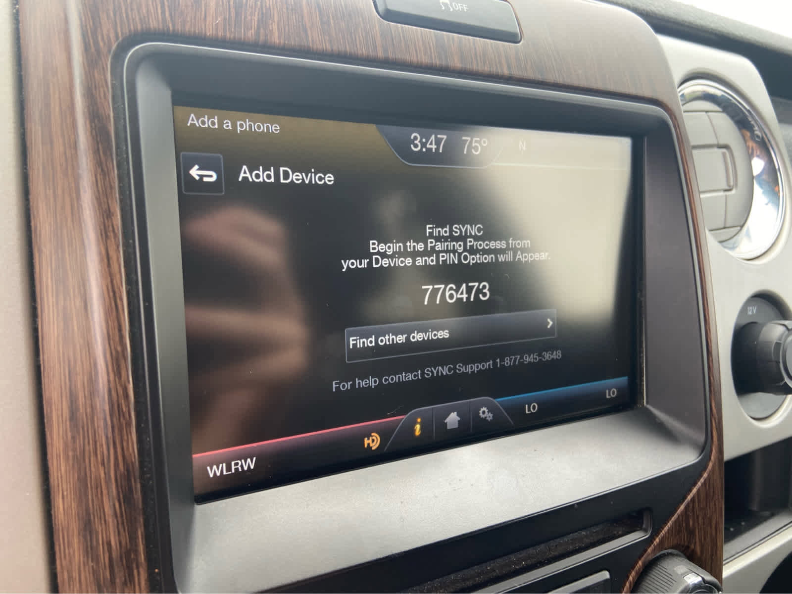 Used 2014 Ford F150 Lariat w/ Equipment Group 502A Luxury image 27