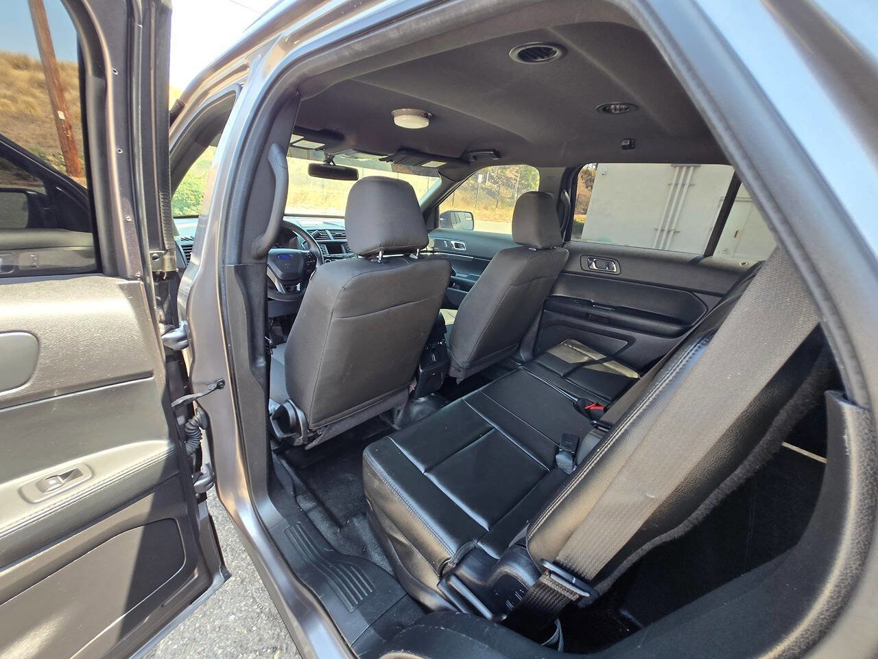 Used 2017 Ford Explorer 4WD Police Interceptor w/ Ultimate Wiring Package image 24