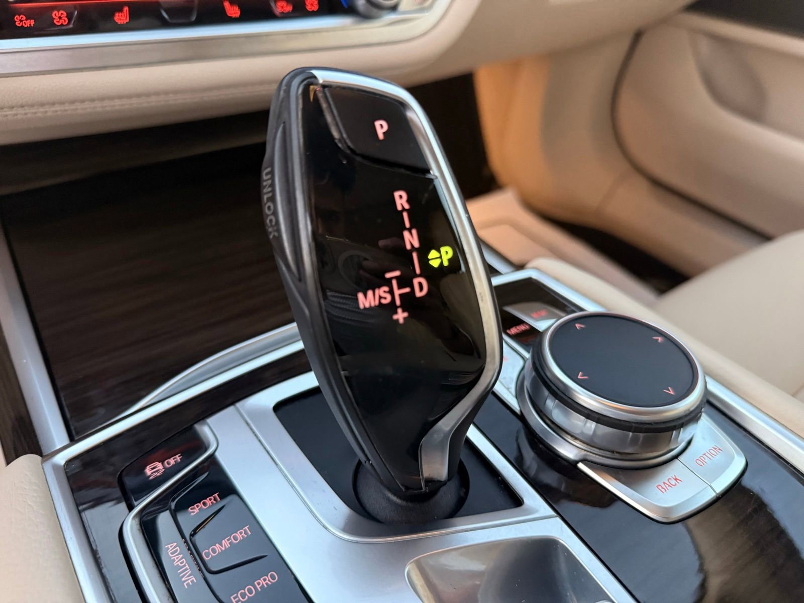 Used 2016 BMW 740i RWD image 25