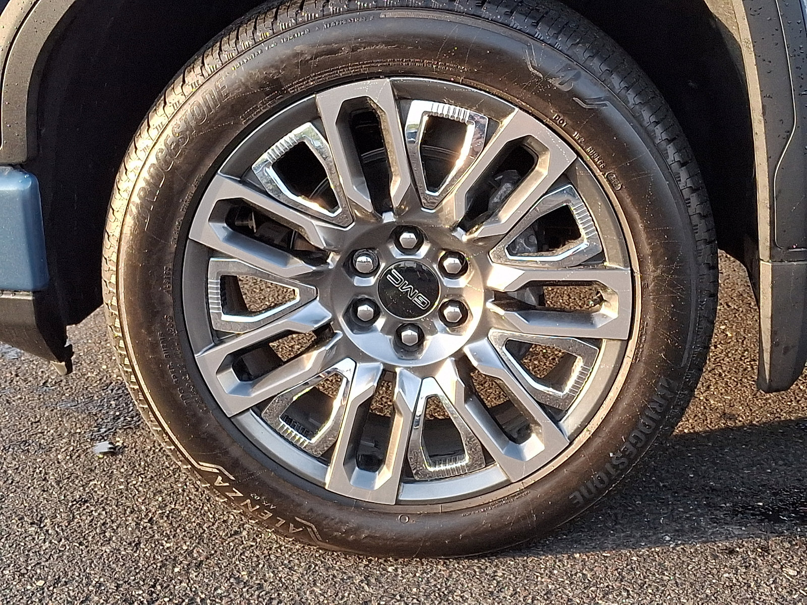 Certified 2025 GMC Sierra 1500 Denali Ultimate AWD/4WD image 8