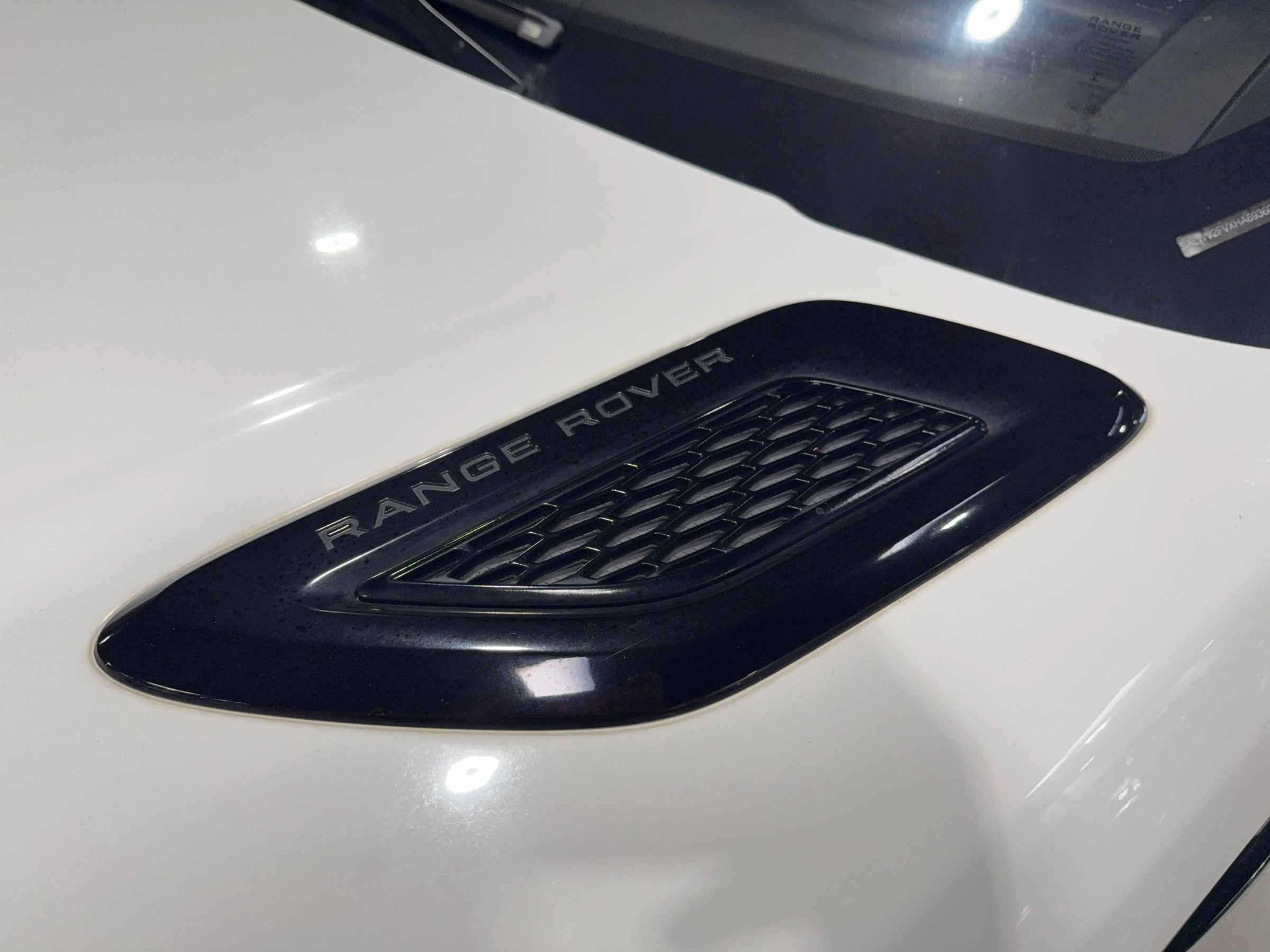 Used 2017 Land Rover Range Rover Sport HSE Dynamic image 17