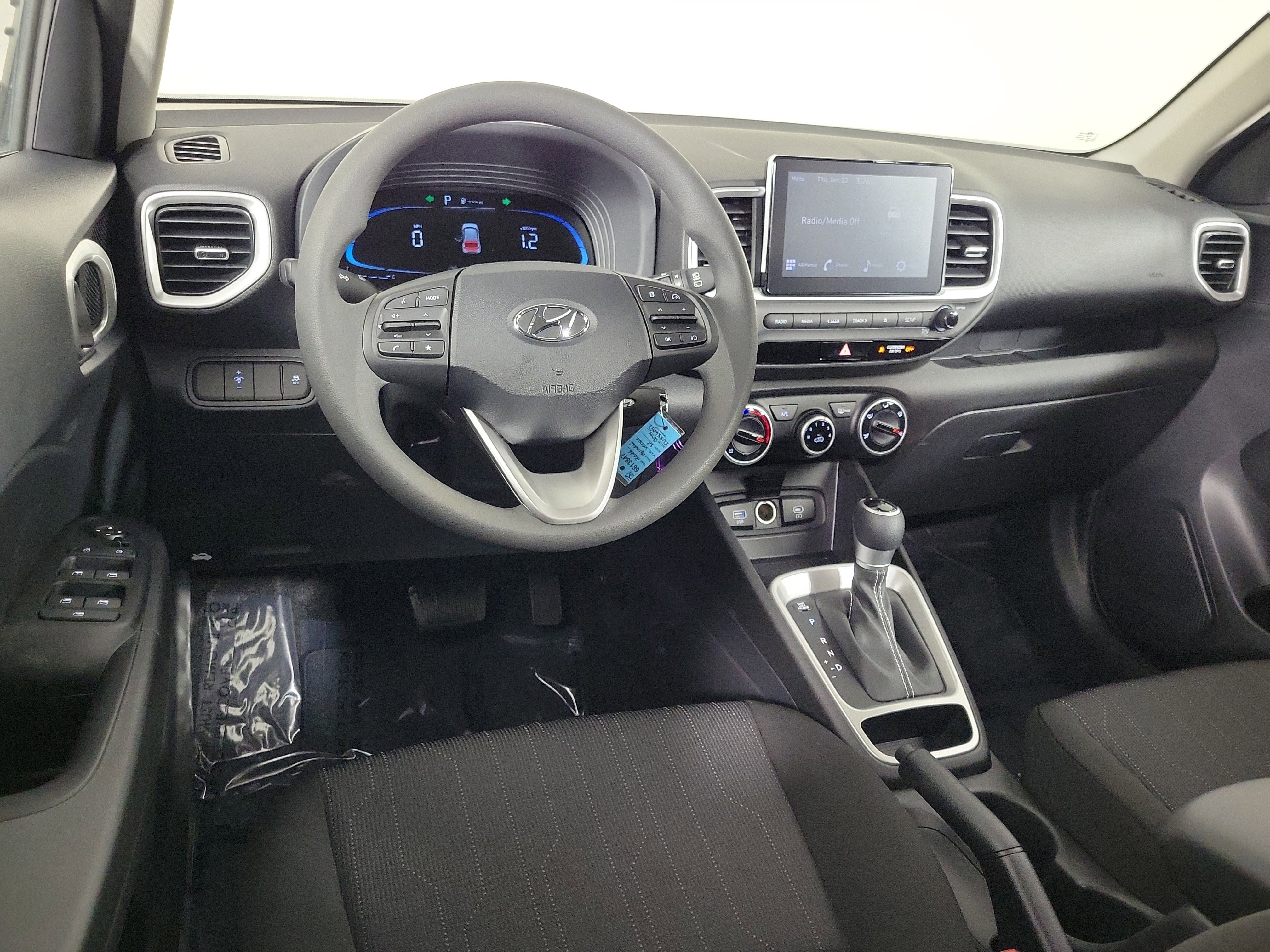 New 2026 Hyundai Venue SE image 12