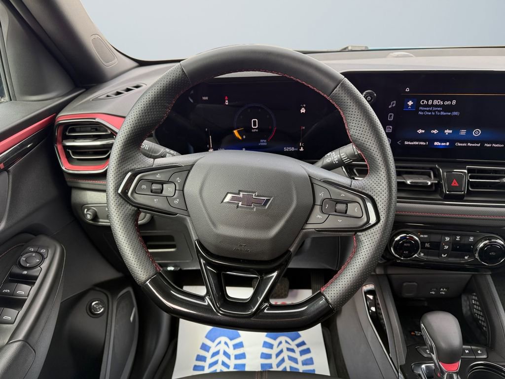 Used 2025 Chevrolet TrailBlazer RS w/ Convenience Package image 12