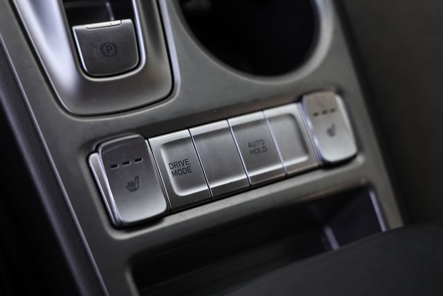 Used 2023 Hyundai Kona SE FWD image 40