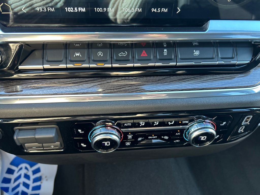 Used 2025 GMC Sierra 1500 Elevation image 24