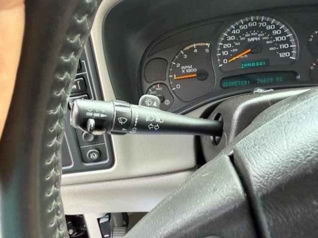 Used 2005 Chevrolet Silverado 3500 LT w/ Heavy-Duty Power Package image 25
