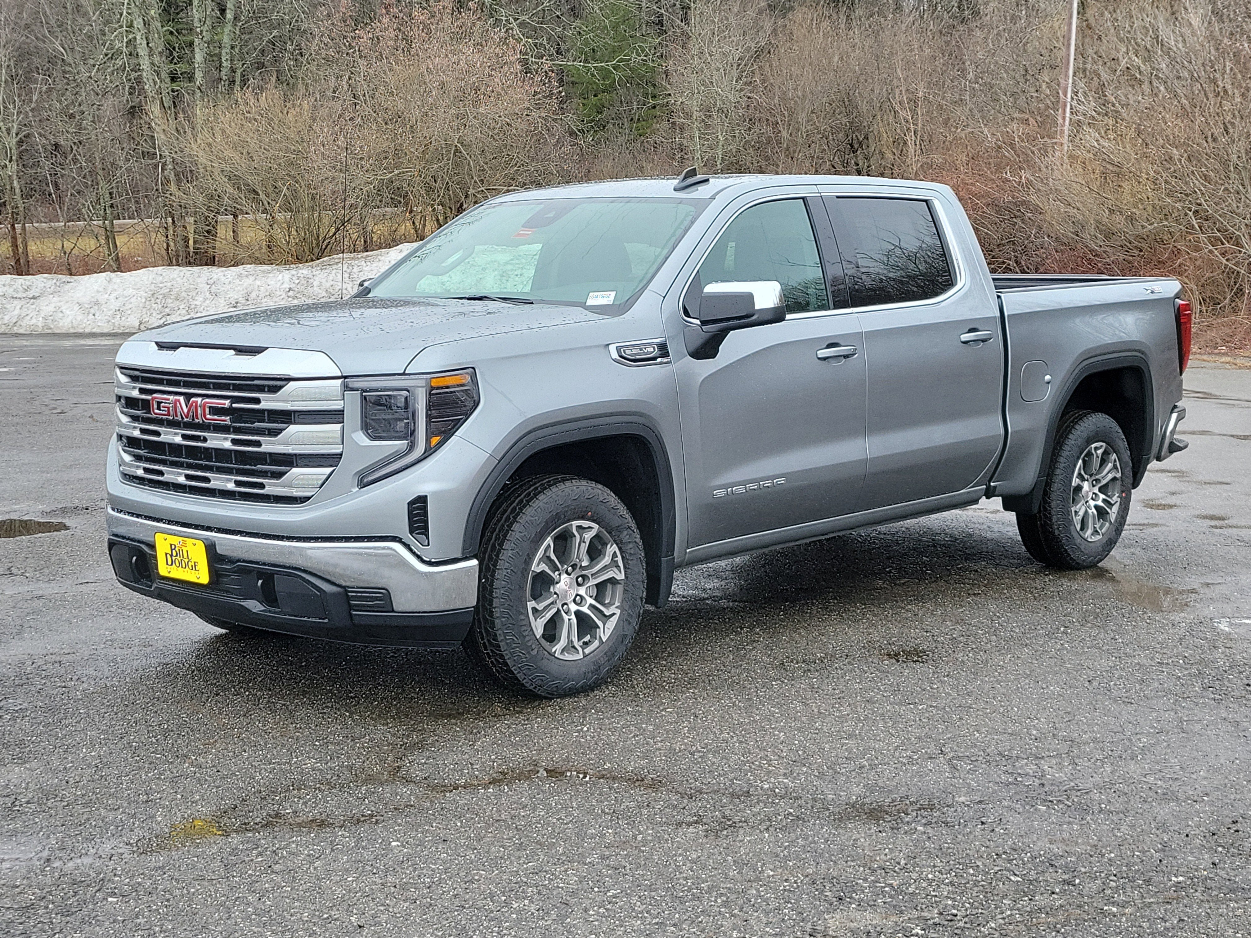 New 2026 GMC Sierra 1500 SLE w/ X31 Off-Road Package AWD/4WD image 1