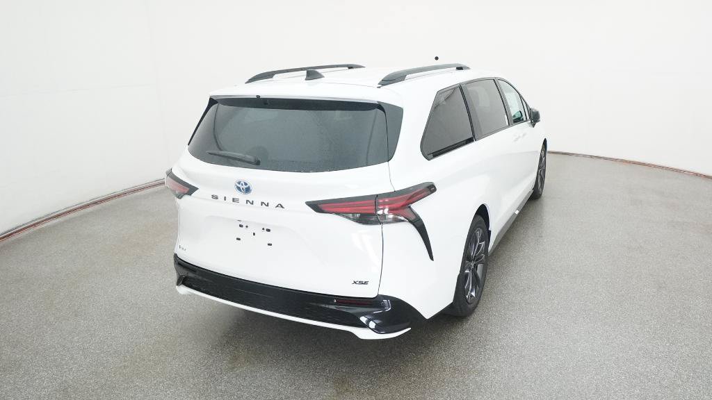 New 2025 Toyota Sienna XSE FWD image 11