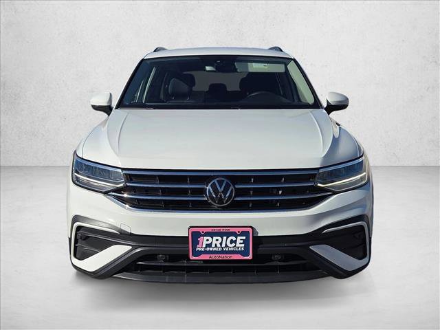Used 2023 Volkswagen Tiguan S image 2