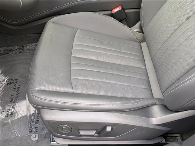 New 2026 Audi A6 Premium Plus image 4