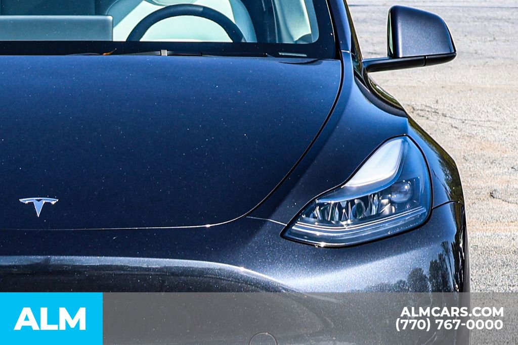 Used 2024 Tesla Model Y Long Range image 15