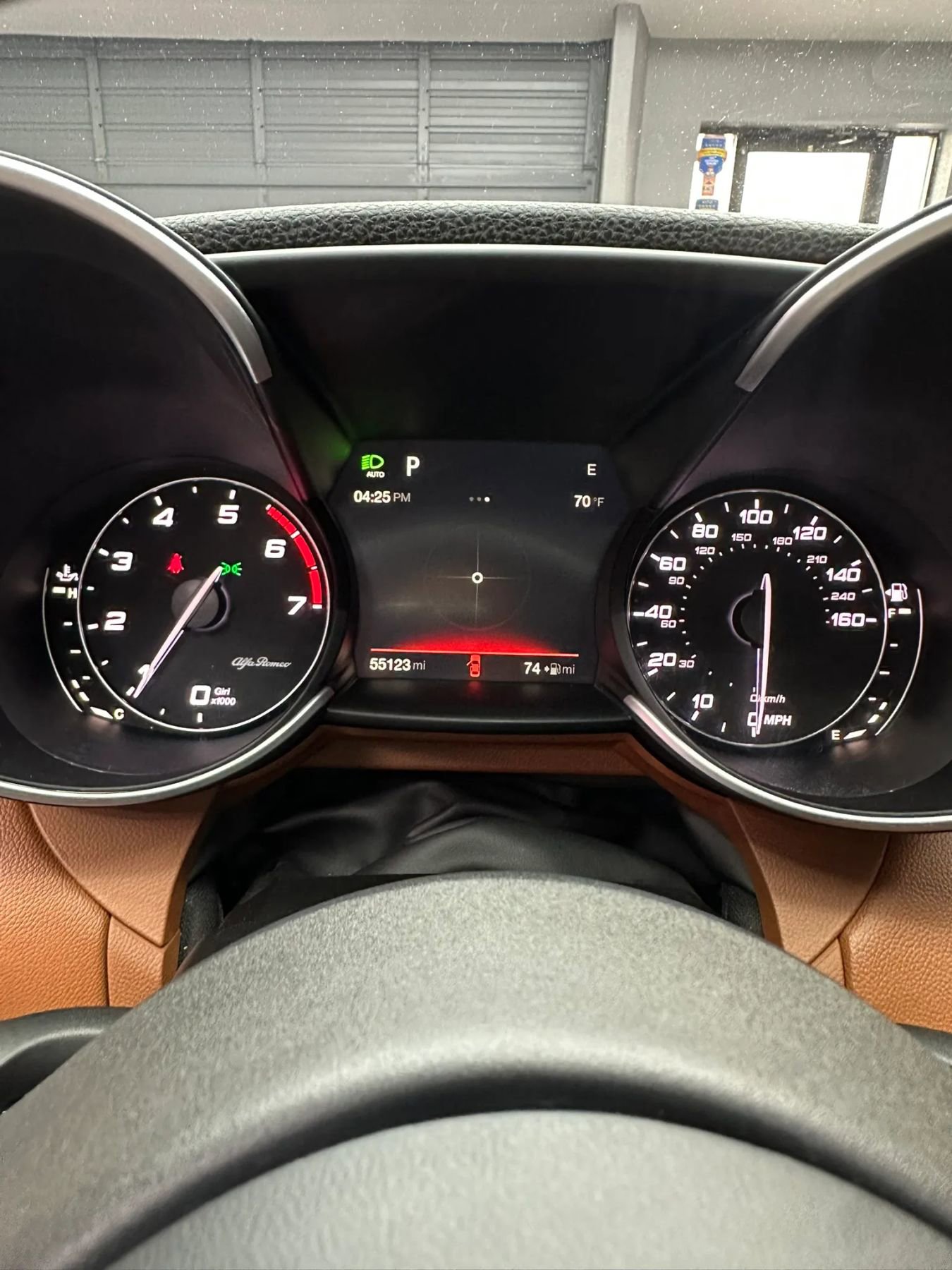 Used 2017 Alfa Romeo Giulia Ti w/ TI 19" Sport Package RWD image 18