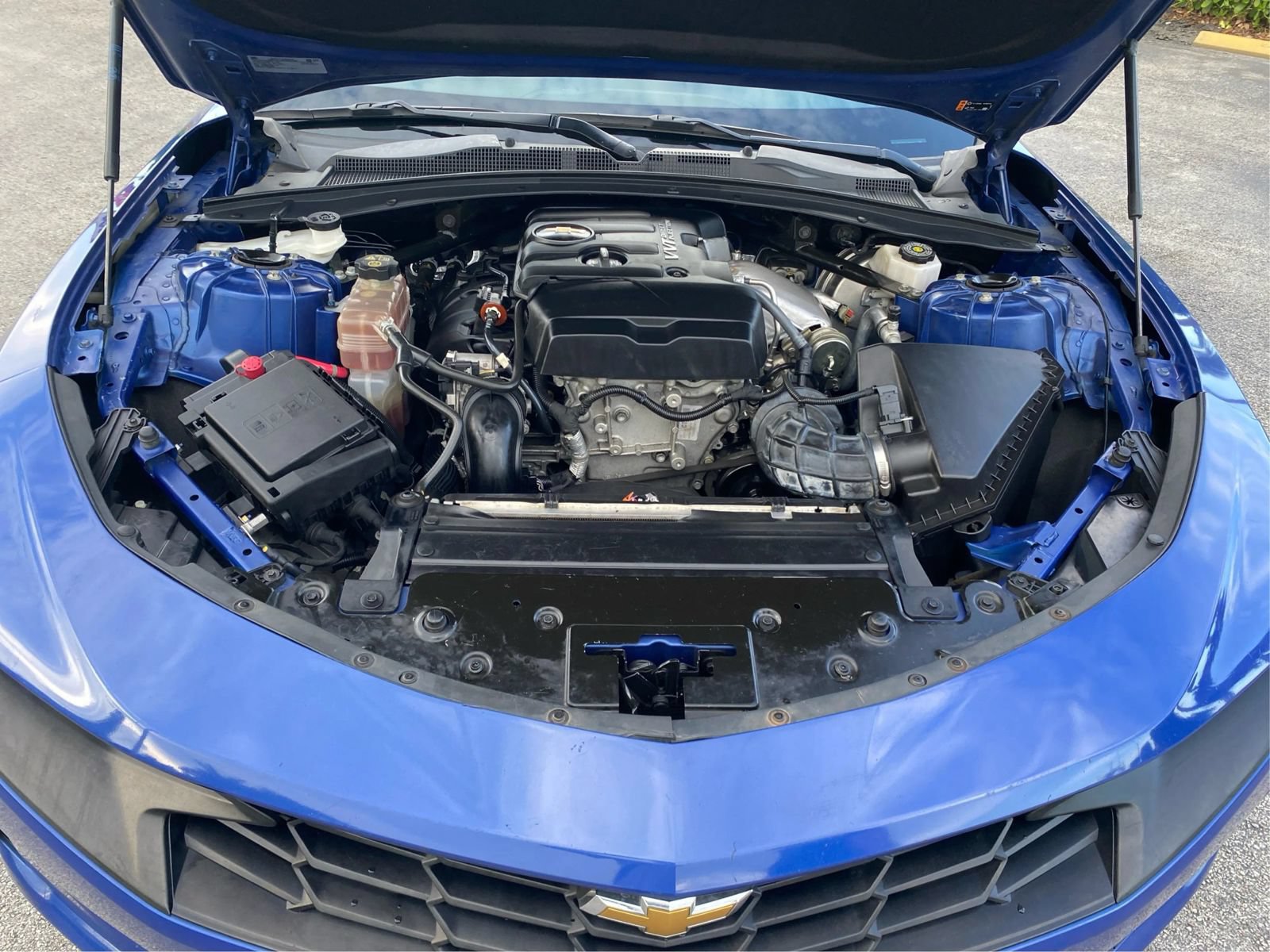 Used 2022 Chevrolet Camaro LT RWD image 11