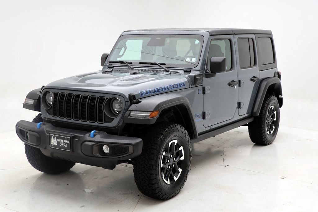Used 2025 Jeep Wrangler Unlimited Rubicon 4xe w/ Convenience Group image 2