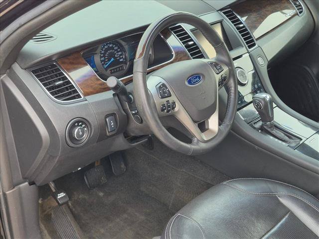 Used 2013 Ford Taurus Limited FWD image 9